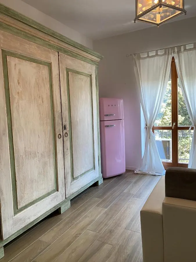 Unique Rooms Verona 0*,  Italia